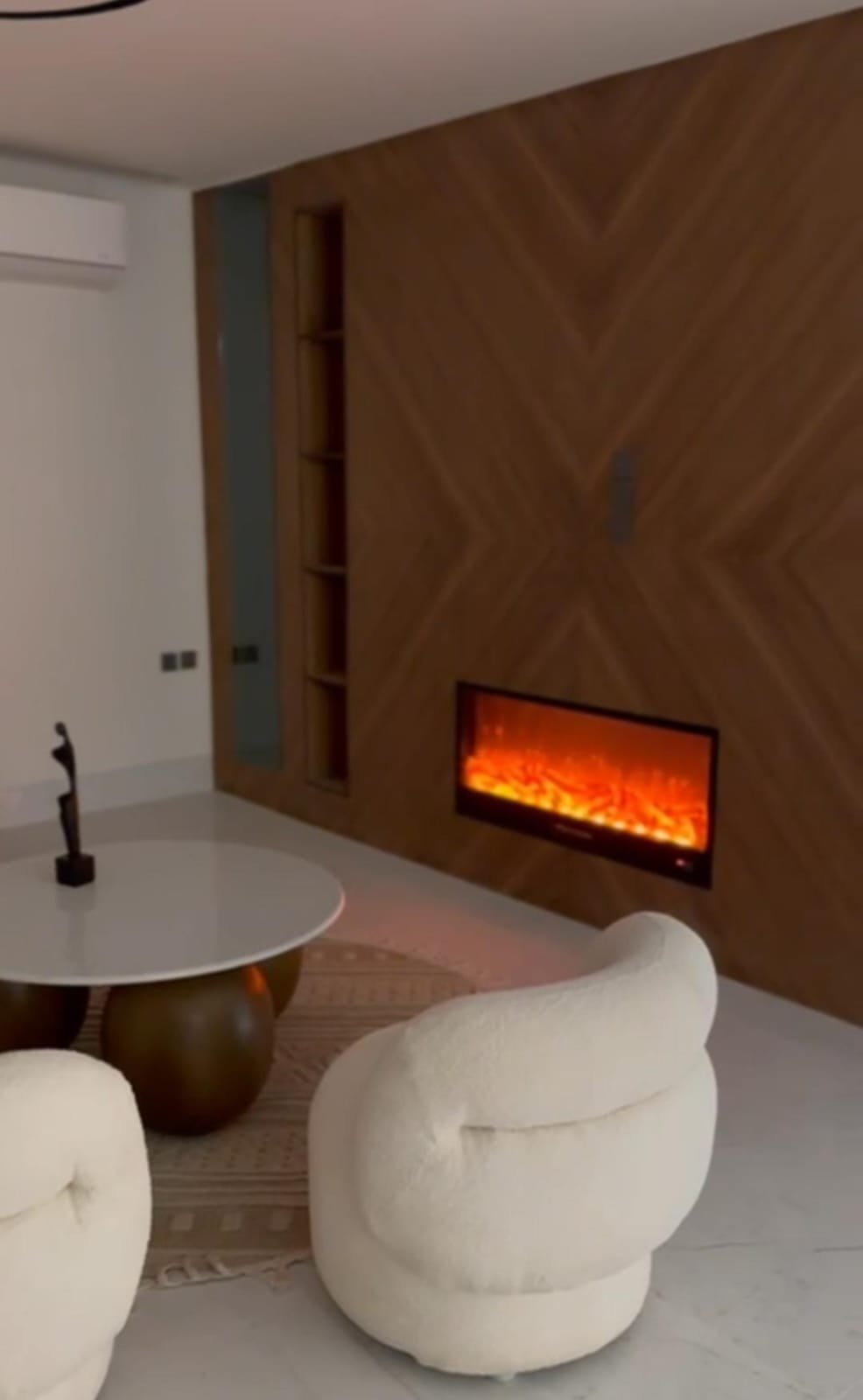  ديكورات وتشطيبات المنازل والفلل